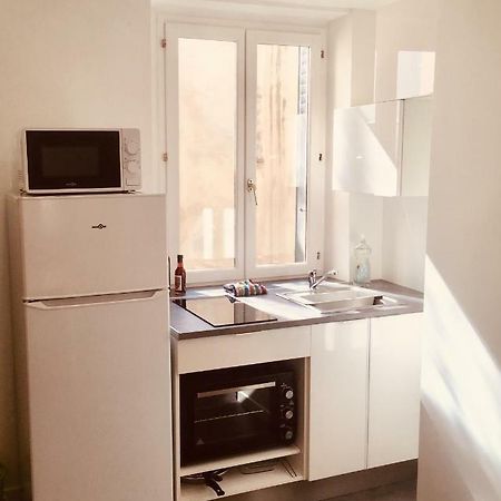 G: En Plein Centre De Lyon, Visite A Pied Apartment Luaran gambar
